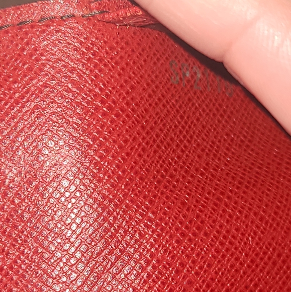 Authentic Louis Vuitton Josephine Wallet - Picture 11 of 16